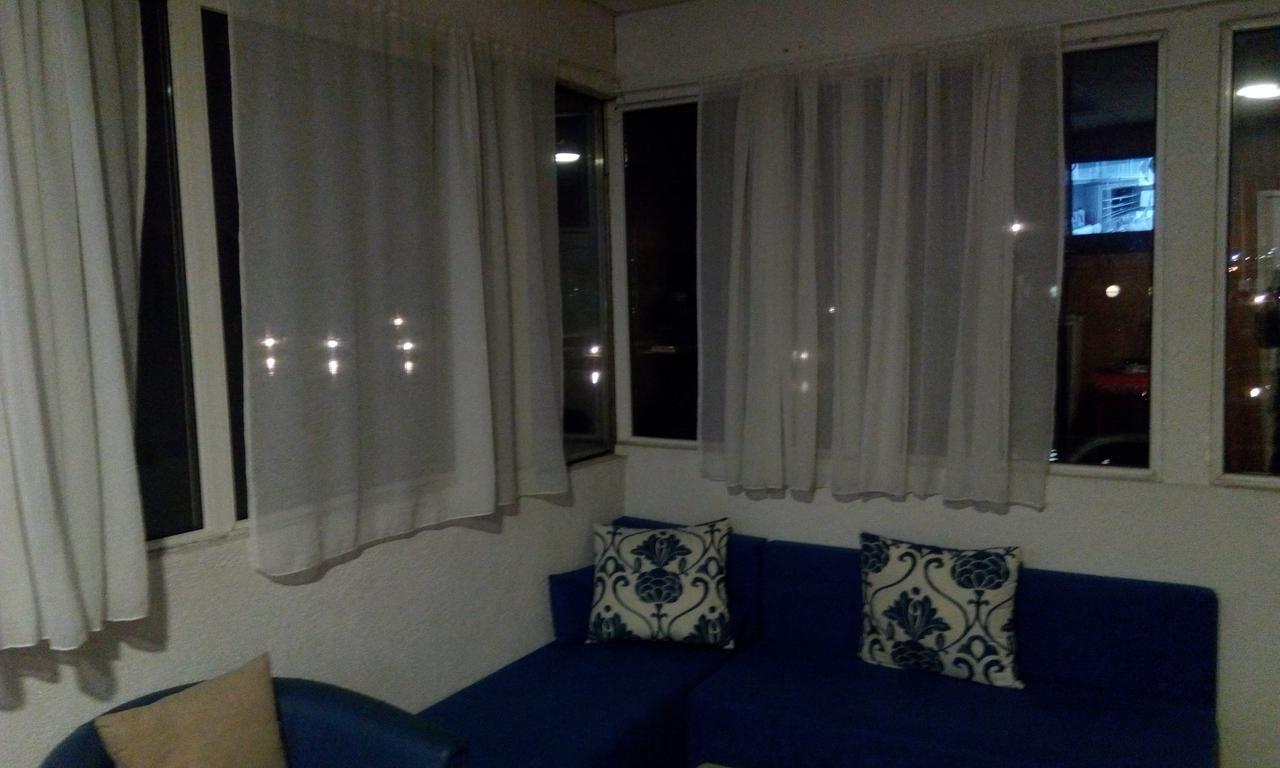 Hotel Guest Hause Gusar à Belgrade Extérieur photo