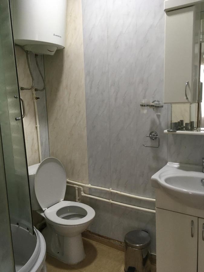 Hotel Guest Hause Gusar à Belgrade Extérieur photo